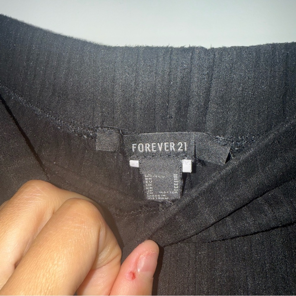 Forever 21 Black Velvet Ribbed Flare Pants - Picture 5 of 6